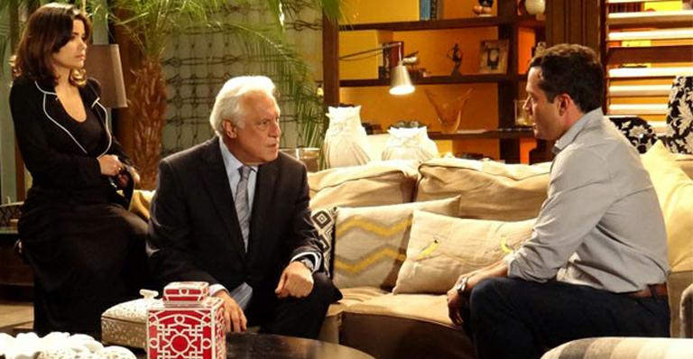 Amor à Vida: Bruno e César se unem para descobrir se foi Félix quem jogou Paulinha no lixo