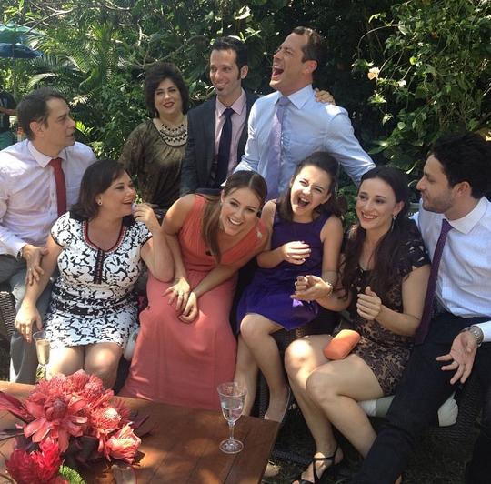 Elenco de Amor à Vida grava casamento de Aline e César e se diverte nos bastidores