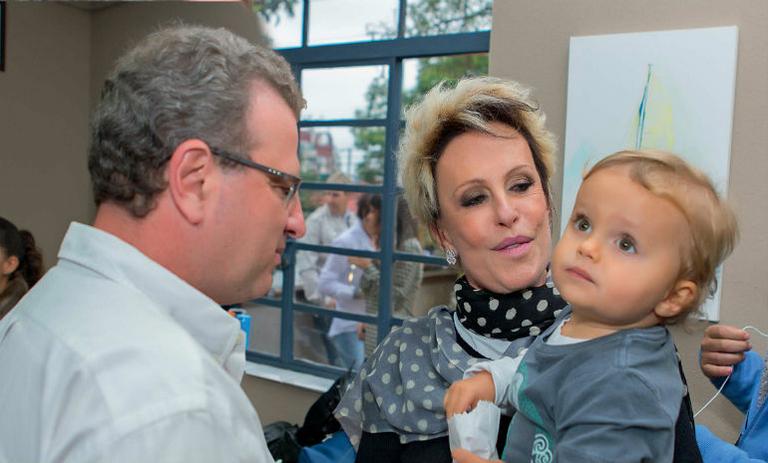 Ana Maria Braga: zelosa avó de Bento