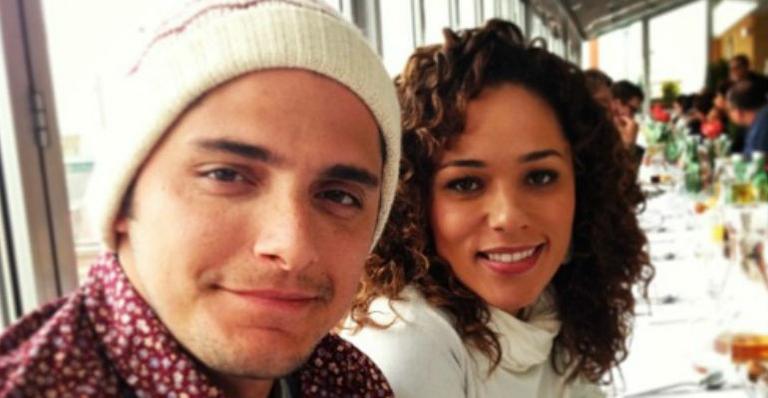 Elenco grava cenas da novela Em Família na Áustria