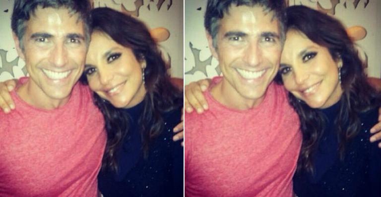 Reynaldo Gianecchini tieta Ivete Sangalo em aeroporto: alegria é encontrar a musa
