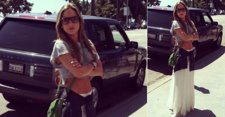 Do fundo do baú: Claudia Leitte mostra foto com a barriga chapada