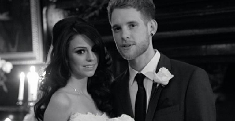 Estrela teen Cher Lloyd se casa aos 20 anos com cabeleireiro