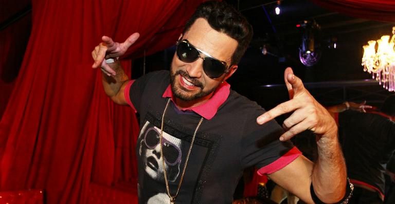 Latino desabafa em rede social: Antes de ser artista, sou ser humano