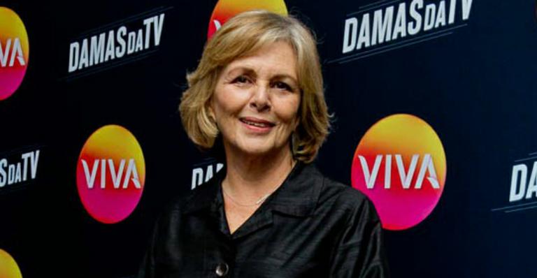 A atriz Irene Ravache revê sua carreira nas telenovelas