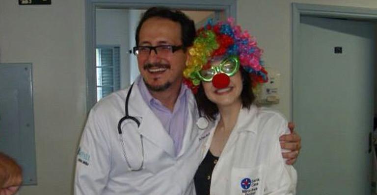 Bia Arantes vira ‘doutora da alegria’ em hospital