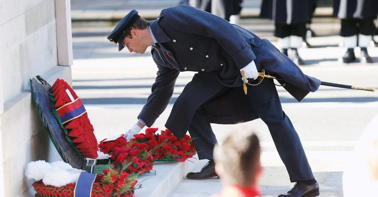 Príncipe William em tributo aos soldados ingleses que morreram durante a 1ª Guerra Mundial