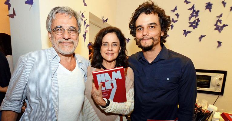 Marieta Severo em noite de lançamento do livro Hamlet de Aderbal Freire-Filho