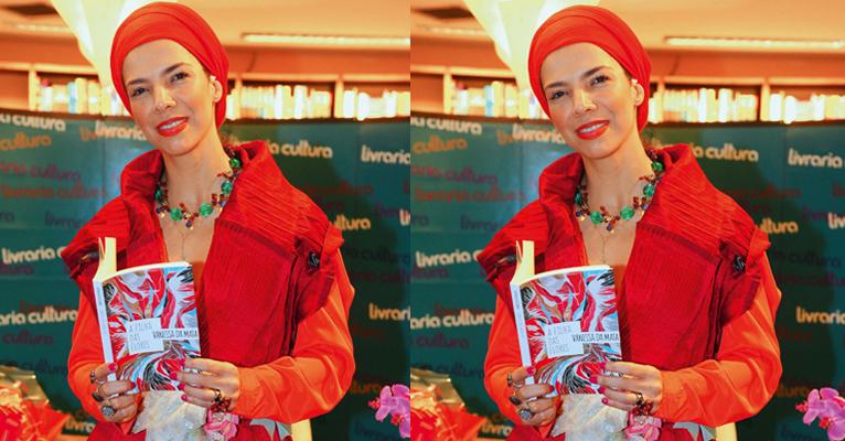 Vanessa da Mata lança seu primeiro romance