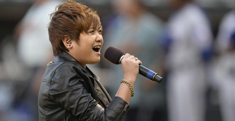 Ex-atriz de Glee Charice Pempengco teria tentado cometer suicídio
