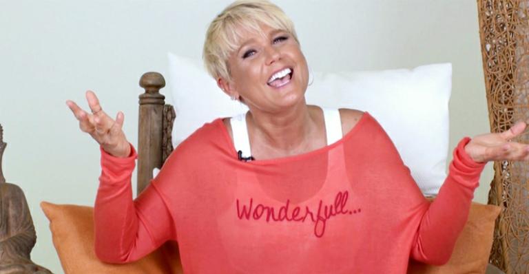 Xuxa ensina a navegar no novo portal da revista CARAS! Veja o vídeo