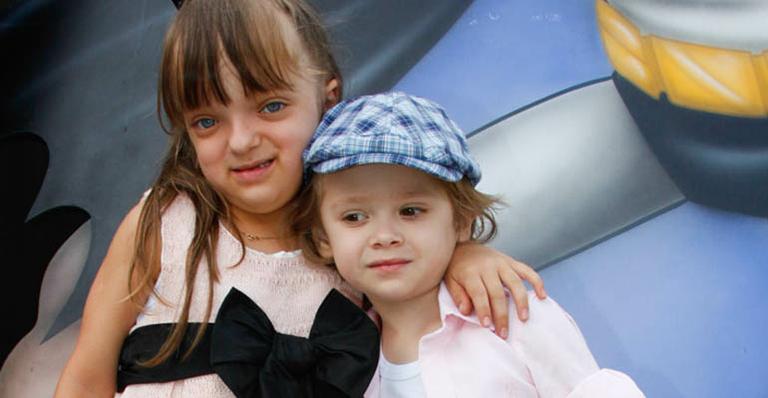 Rafaella Justus e Vittorio Galisteu na festa do filho de Felipe Massa