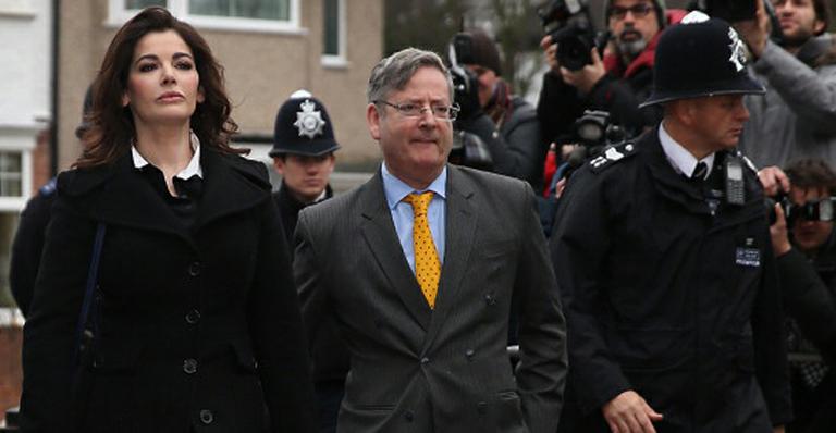 No tribunal, chef Nigella Lawson admite uso de drogas
