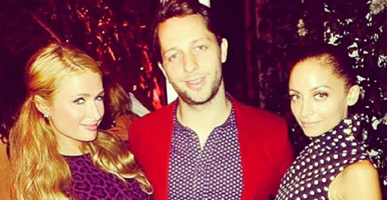 Paris Hilton e Nicole Richie aparecem juntas em foto novamente