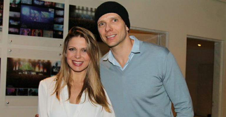 Sheila Mello comemora 5 anos casada com Fernando Scherer: “O sim mais certo da minha vida”