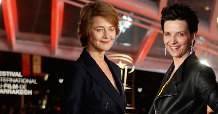 Juliette Binoche se emociona ao ser homenageada por festival internacional de cinema