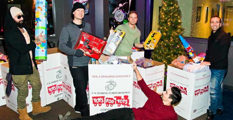Backstreet Boys: juntos para arrecadar brinquedos
