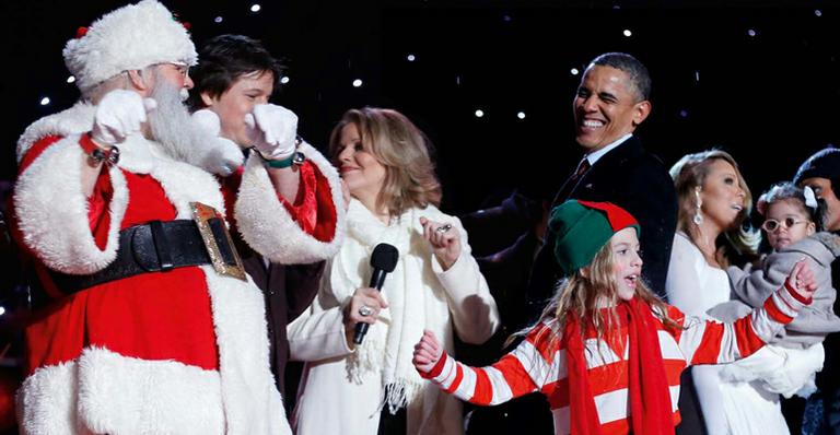 Obama e sua família inauguram a tradicional árvore de natal da Casa Branca