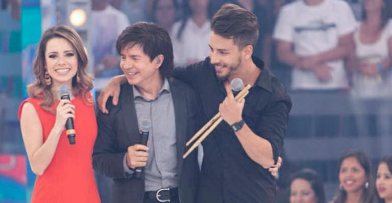 Na Record, Sandy e Junior voltam a se apresentar juntos