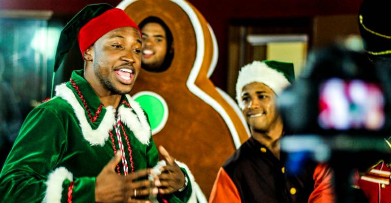 Thiaguinho e Péricles gravam clássicos natalinos em ritmo de samba