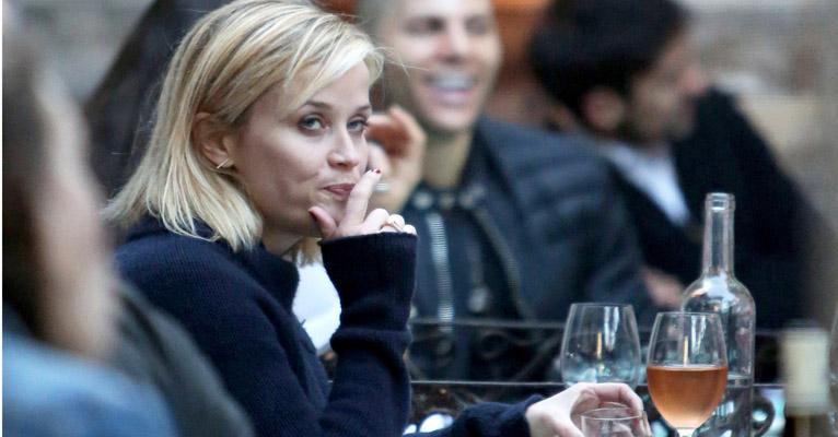 Após ser presa, Reese Witherspoon dirige após ingerir álcool