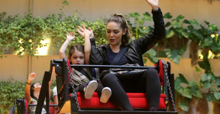 Tânia Mara aproveita férias e faz passeios com a filha, Maysa, no Rio de Janeiro