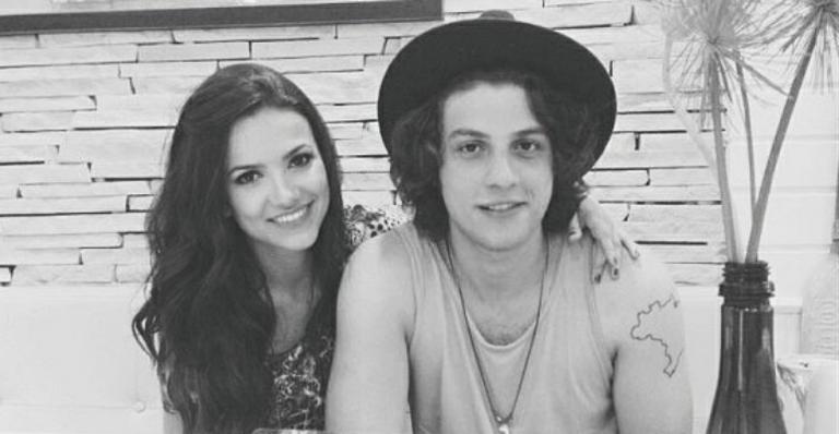 Chay Suede declara seu amor para Manu Gavassi: “Te amo com todo o meu coração”