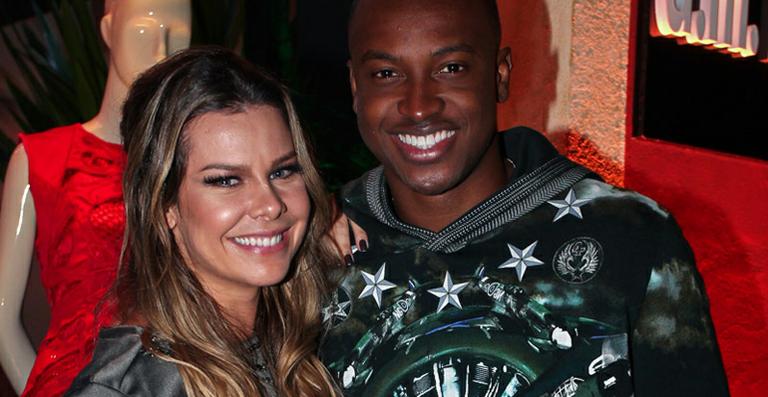 Fernanda Souza revela data do casamento com Thiaguinho: ‘Fiz numerologia’