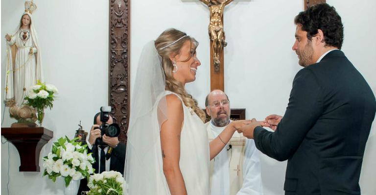 Malcolm Montgomery, eleito da atriz Carla Cabral, casa o filho em São Paulo
