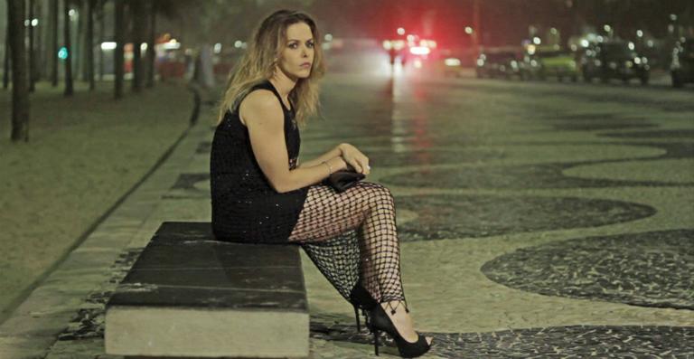 Antes de ‘Em Família’, Bianca Rinaldi lança ‘Sinal’ nos cinemas