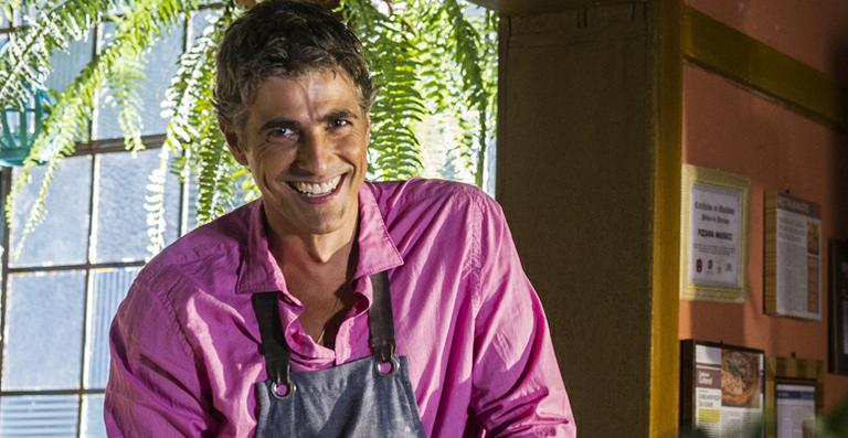 Primeiras fotos de Reynaldo Gianecchini na novela Em Família