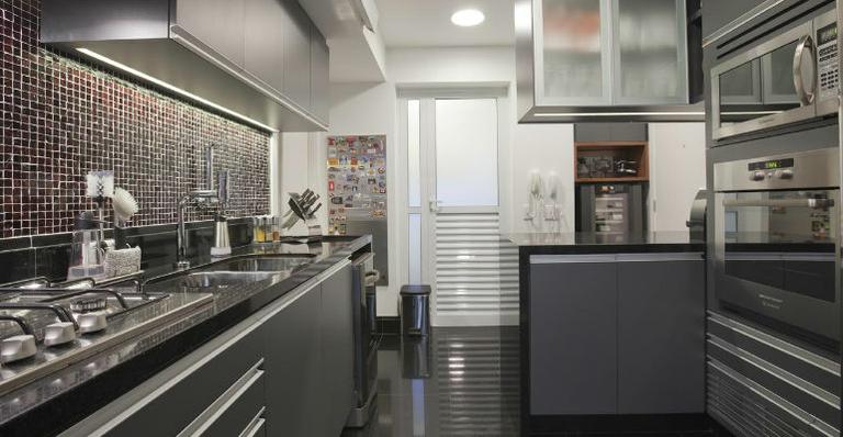 Decoração de cozinha pequena tem que unir funcionalidade e aconchego