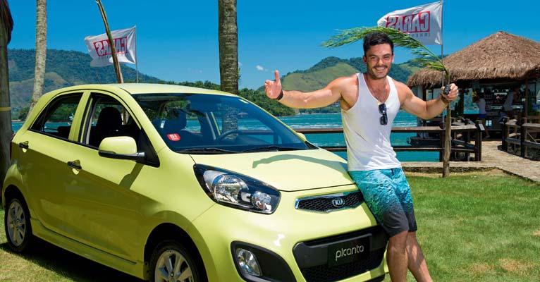 Kiko Pissolato, ator de Amor à Vida, ganha o segundo carro na Ilha de CARAS