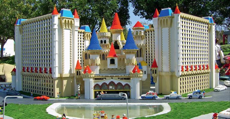 Companhia dinamarquesa Lego comemora 80 anos lançando filme ‘The Lego Movie’
