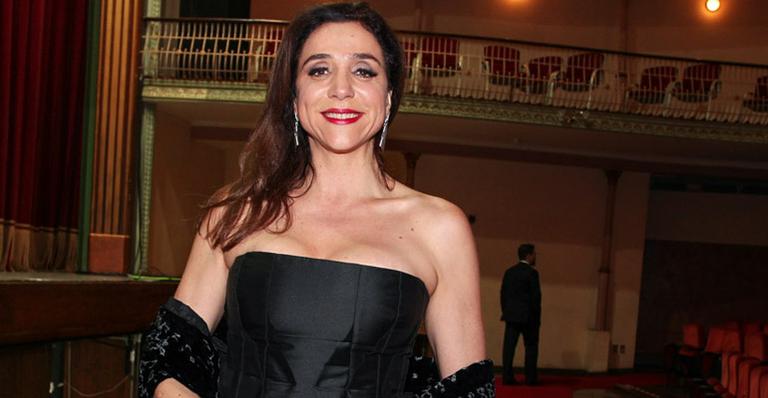 Marisa Orth anuncia o seu retorno às novelas em Tempo de Amar