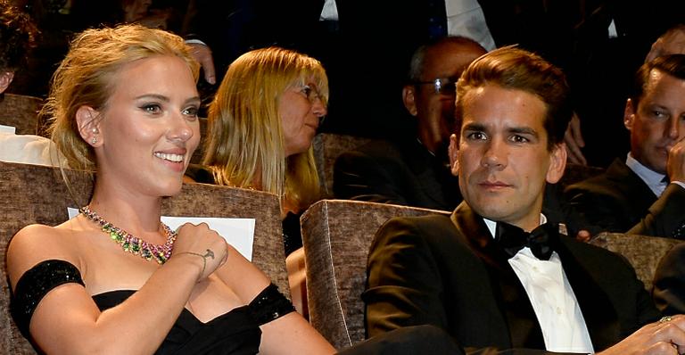 Scarlett Johansson está grávida do primeiro filho