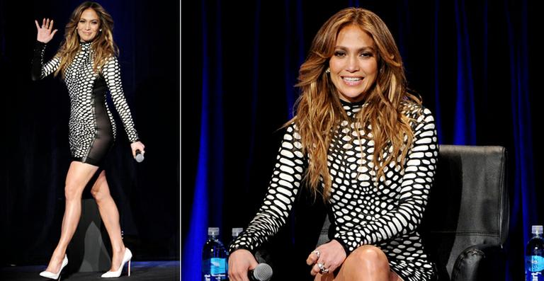 Jennifer Lopez diz que vive conflito para estar sempre bonita
