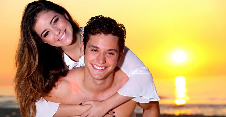 Casal em Malhação, Anna Rita e Christian estrelam ensaio romântico