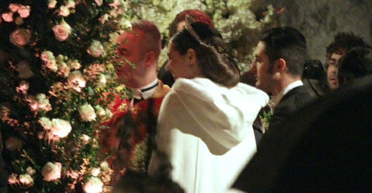 Usando vestido de noiva Valentino, Tatiana Santo Domingo se casa com príncipe Andrea Casiraghi