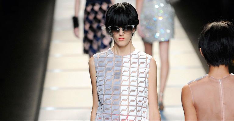 Moda: Mostra dali, mostra de lá. Esta é a Fendi