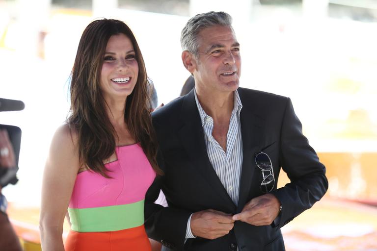George Clooney elogia o lado mamãe de Sandra Bullock