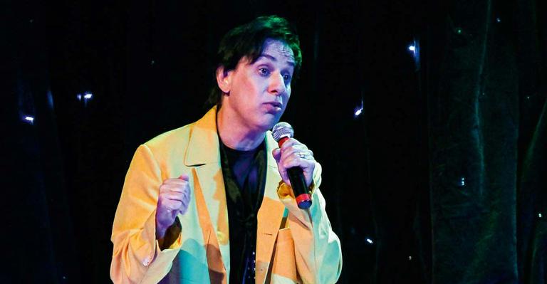 Tom Cavalcante volta pra São Paulo e apresenta Stand up