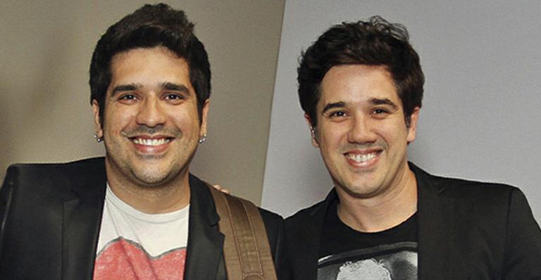 Irmãos Rogério Flausino e Wilson Sideral farão shows juntos no carnaval