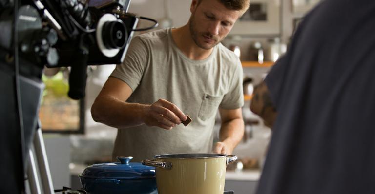 Rodrigo Hilbert fala de sua paixão pela cozinha