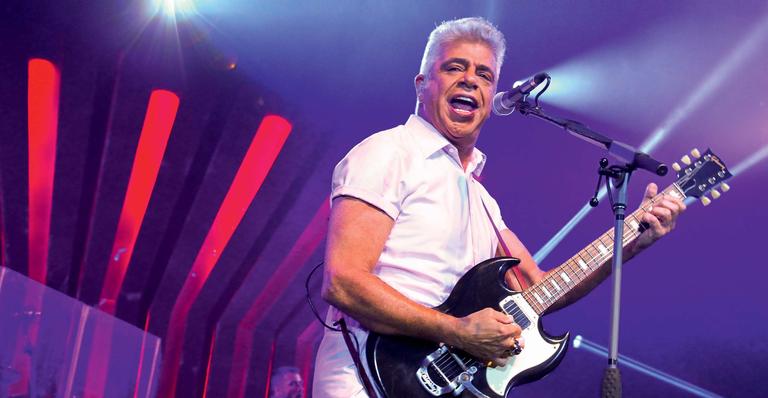 Lulu Santos faz show da turnê Toca + Lulu Tour em São Paulo