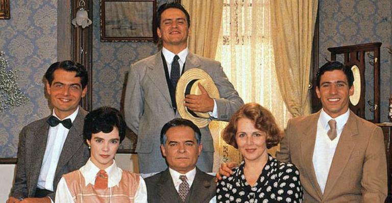 Éramos Seis completa 20 anos nesta sexta-feira, 9; veja como estão os atores