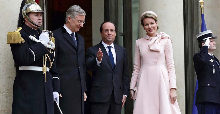 François Hollande recebe realeza da Bélgica em Paris