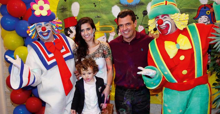 Patrícia Salvador festeja os dois anos do primogênito e celebra gravidez