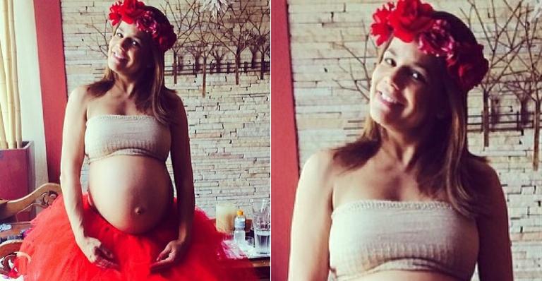 Nivea Stelmann exibe barrigão na reta final da gravidez