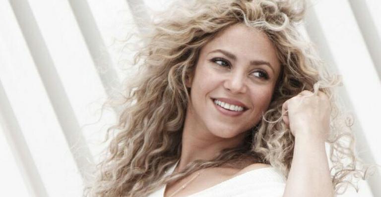 Shakira mostra foto do pé do seu segundo filho, Sasha